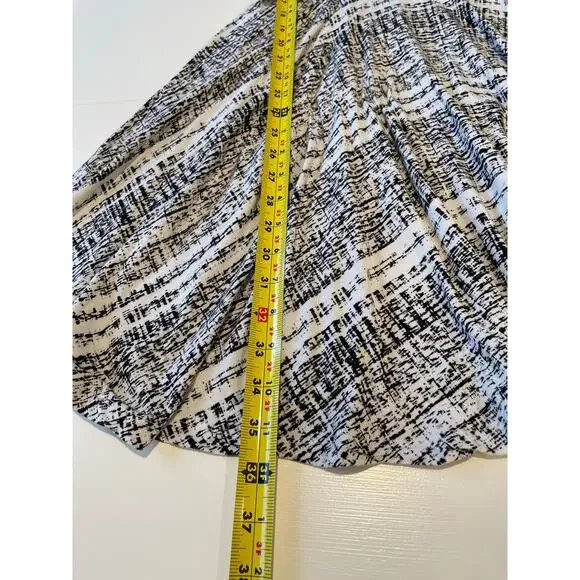 Cynthia Rowley Dress Geometric Print Size M Sleeveless Black White Fit and Flare - Picture 6 of 7